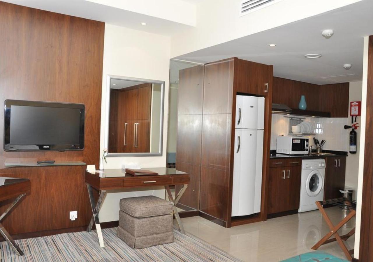 Phoenix Plaza Hotel Apartments Abu Dhabi Eksteriør billede