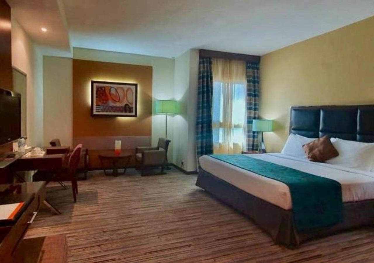 Phoenix Plaza Hotel Apartments Abu Dhabi Eksteriør billede