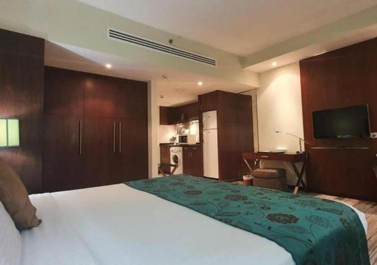 Phoenix Plaza Hotel Apartments Abu Dhabi Eksteriør billede