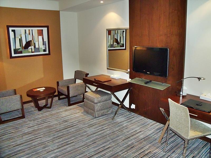 Phoenix Plaza Hotel Apartments Abu Dhabi Eksteriør billede