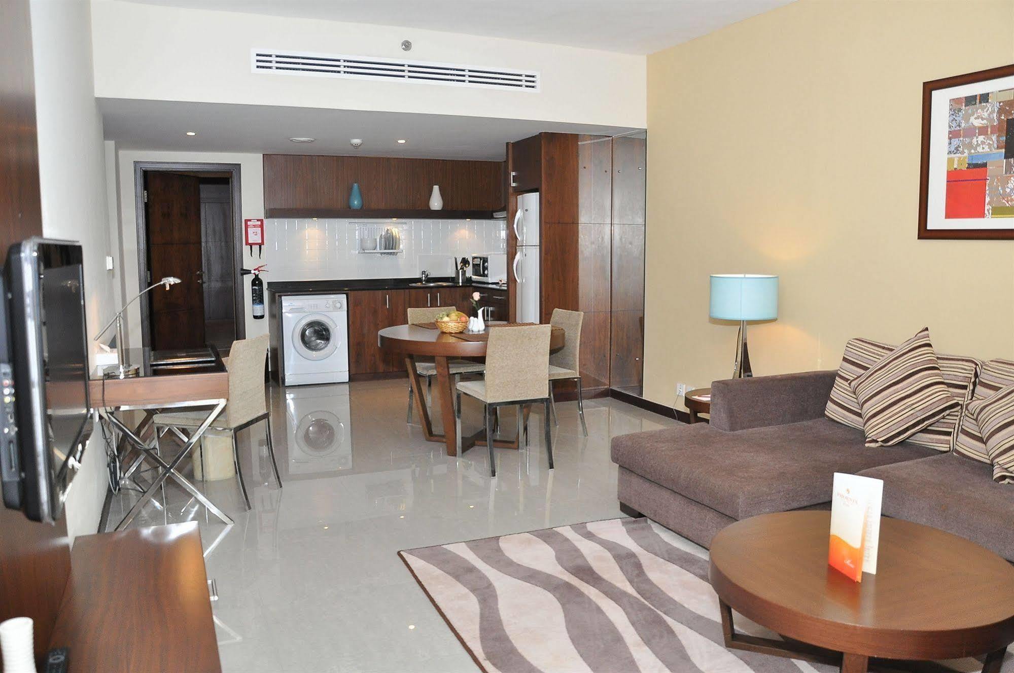 Phoenix Plaza Hotel Apartments Abu Dhabi Eksteriør billede